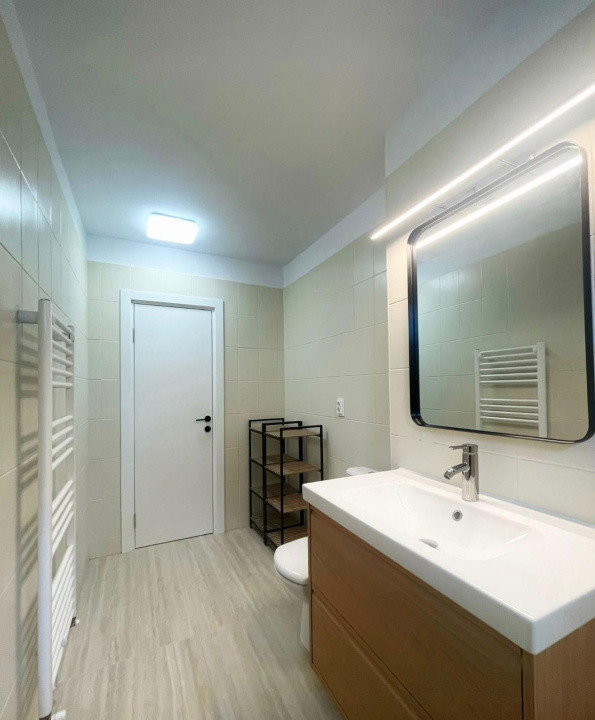 Apartament decomandat cu 4 camere,2 bai,ultrafinisat,zona Minerva,Manastur