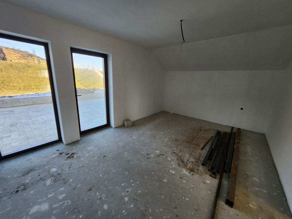 Casa de vânzare, Feleacu, Garaj,1000 mp teren