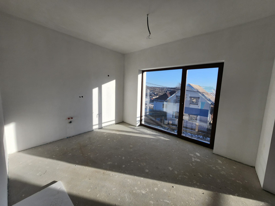 Casa de vânzare, Feleacu, Garaj,1000 mp teren