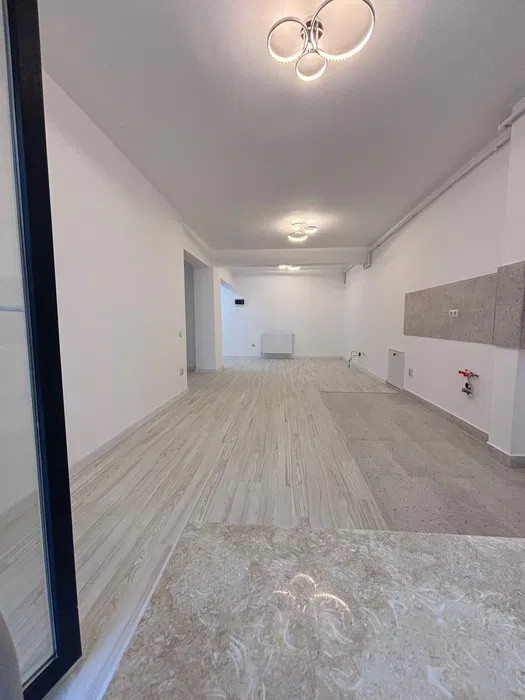 Apartament cu 2 camere, 55 mp, parcare, zona Terra