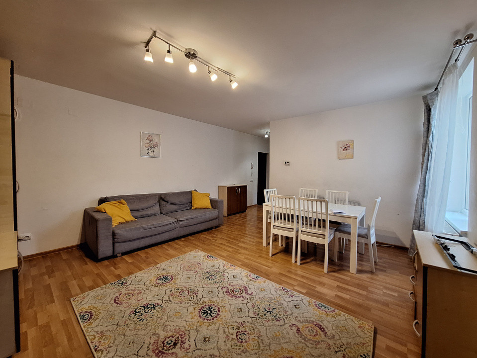 Apartament cu 3 camere, 68 mp, parcare, zona Tineretului