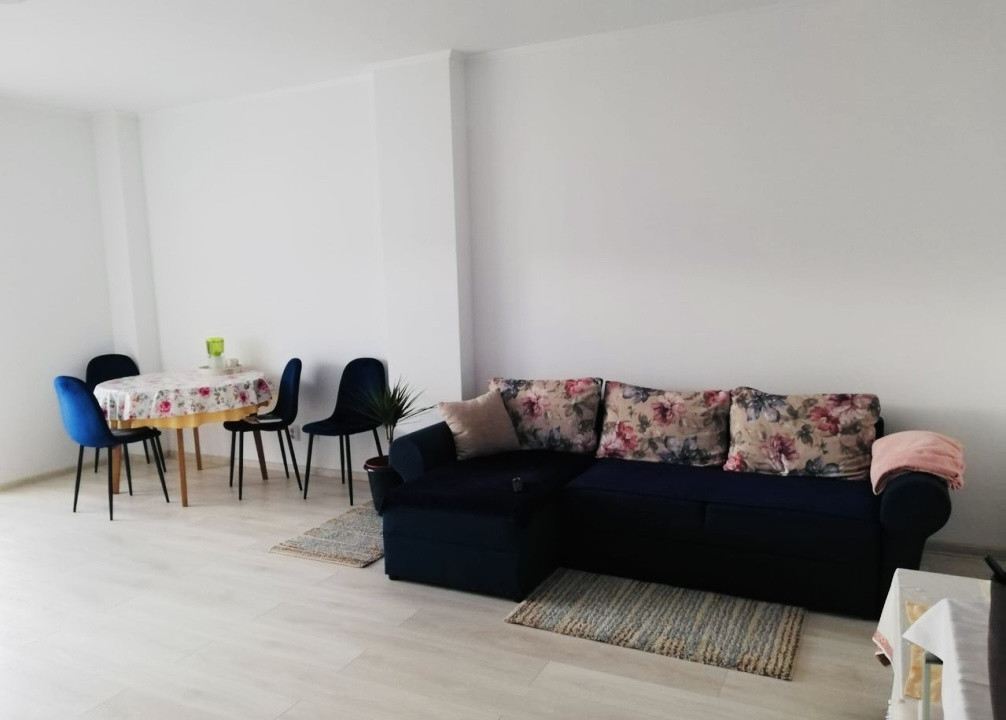 Apartament in zona Parcul Poligon, bloc nou cu lift , 2 camere+terasa