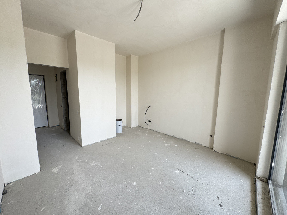 Apartament de 2 camere, 48.73 mp, 20 mp terasa, Finisat, Parcare, Zona Vivo