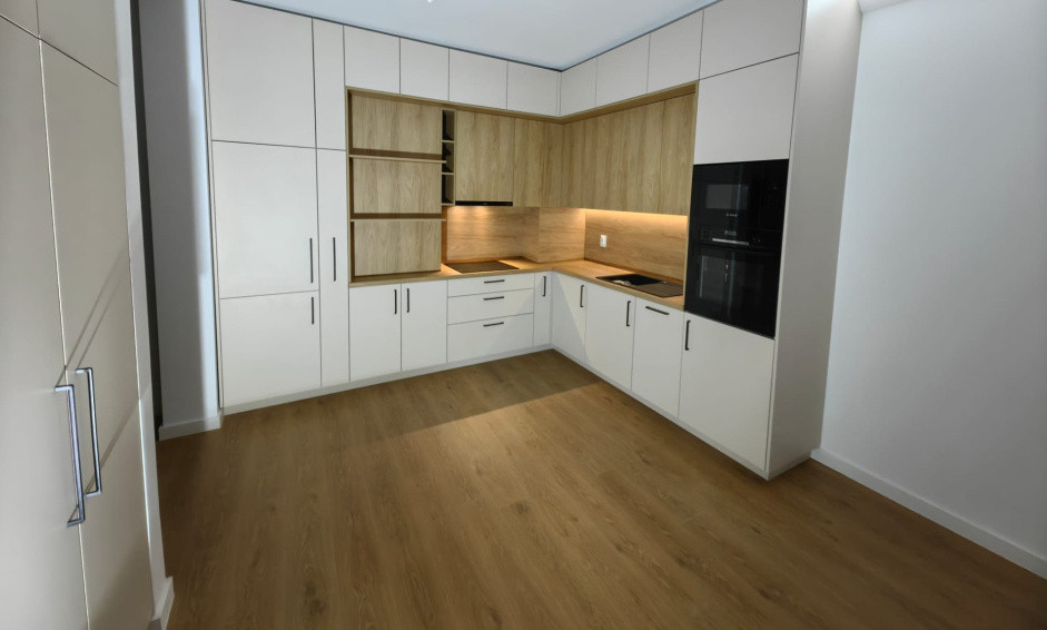 Apartament de 2 camere, 48.73 mp, Finisat, Parcare, Zona Vivo