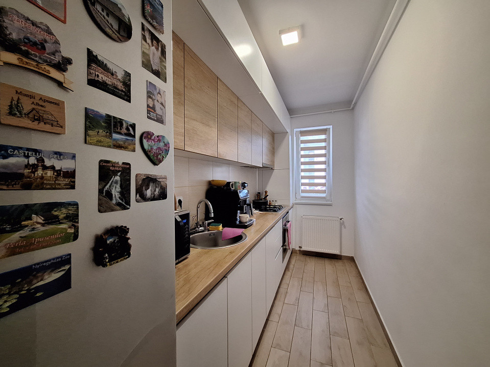Apartament cu 2 camere, decomandat, 50 mp, balcon, zona Abatorului