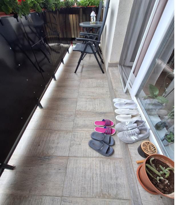 Apartament cu 2 camere, decomandat, 50 mp, balcon, zona Abatorului