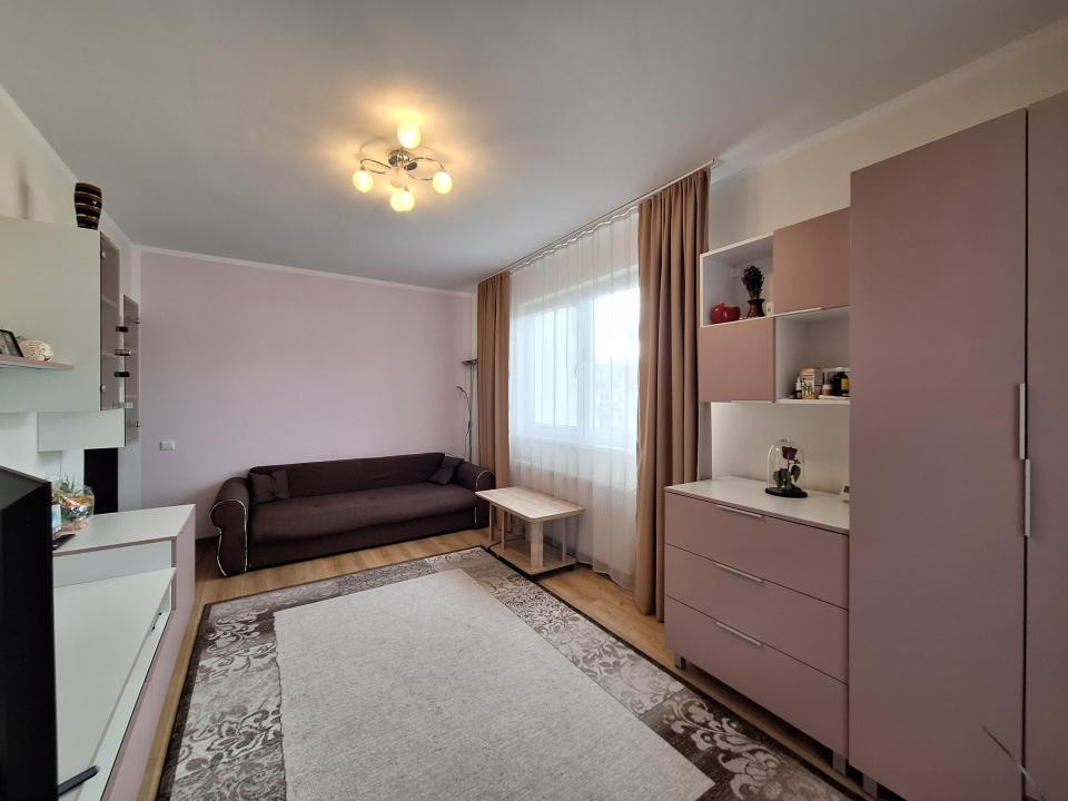 Apartament cu 2 camere, decomandat, 50 mp, balcon, zona Abatorului