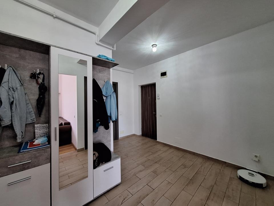 Apartament cu 2 camere, decomandat, 50 mp, balcon, zona Abatorului