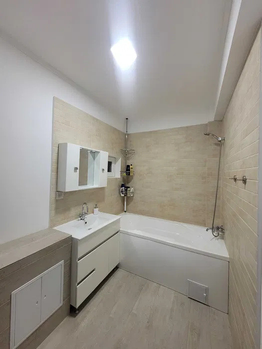 Apartament cu 2 camere, 49,8 mp, balcon, zona LIDL