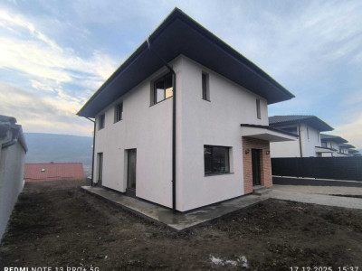 Casă Individuala Popesti 124mp, Teren 583mp, Garaj 32mp