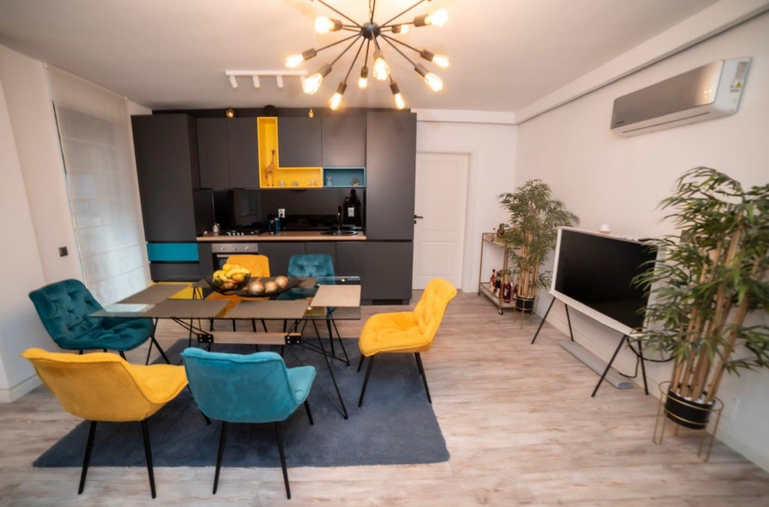 Apartament cu 3 camere, 60 mp, terasa, zona VIVO