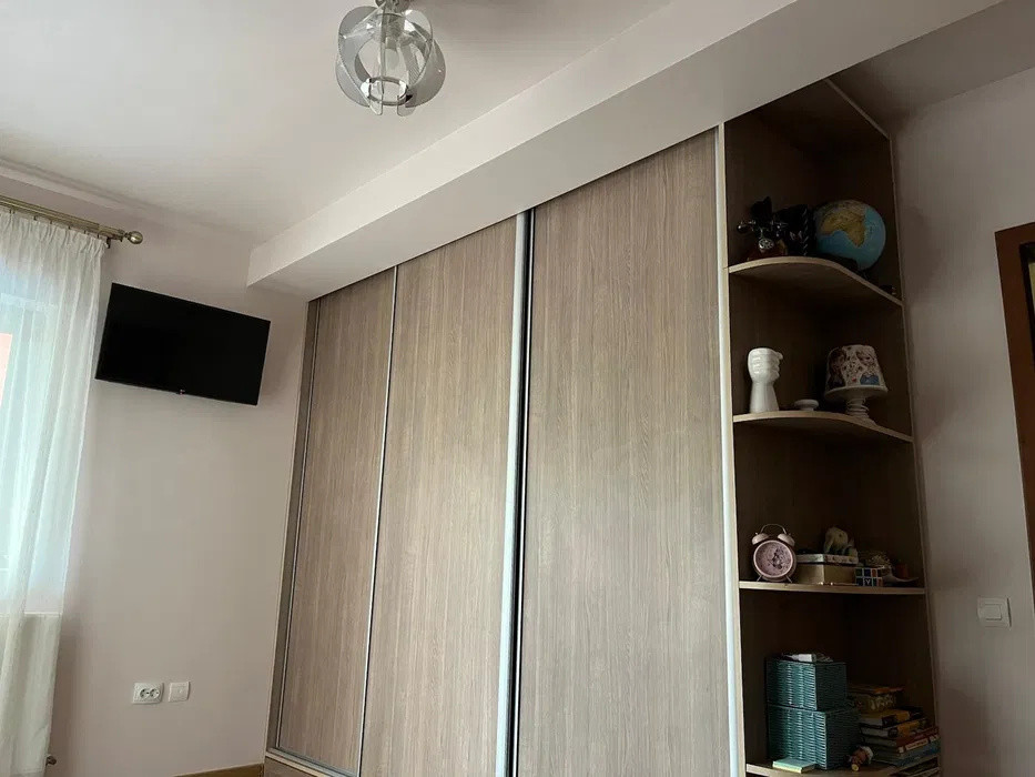 Apartament cu 3 camere, 60 mp, terasa, zona Stejarului