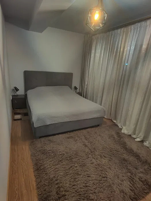 Apartament cu 3 camere, 60 mp, terasa, zona Stejarului