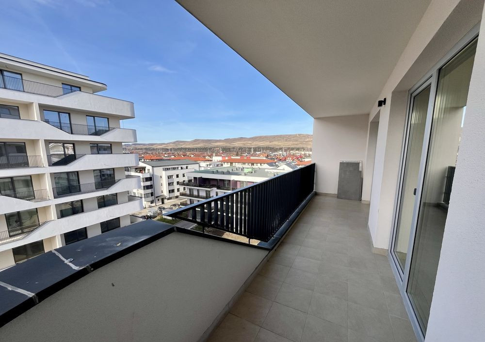 Apartament Eroilor blocuri Albe 3 camere 55mp mobilat Lux