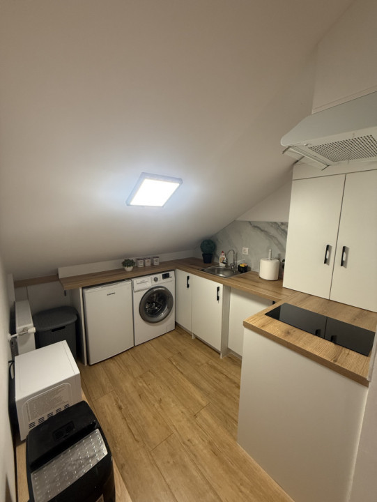 Apartament 1 camera - 47,45 mp - mobilat complet - zona Florilor!