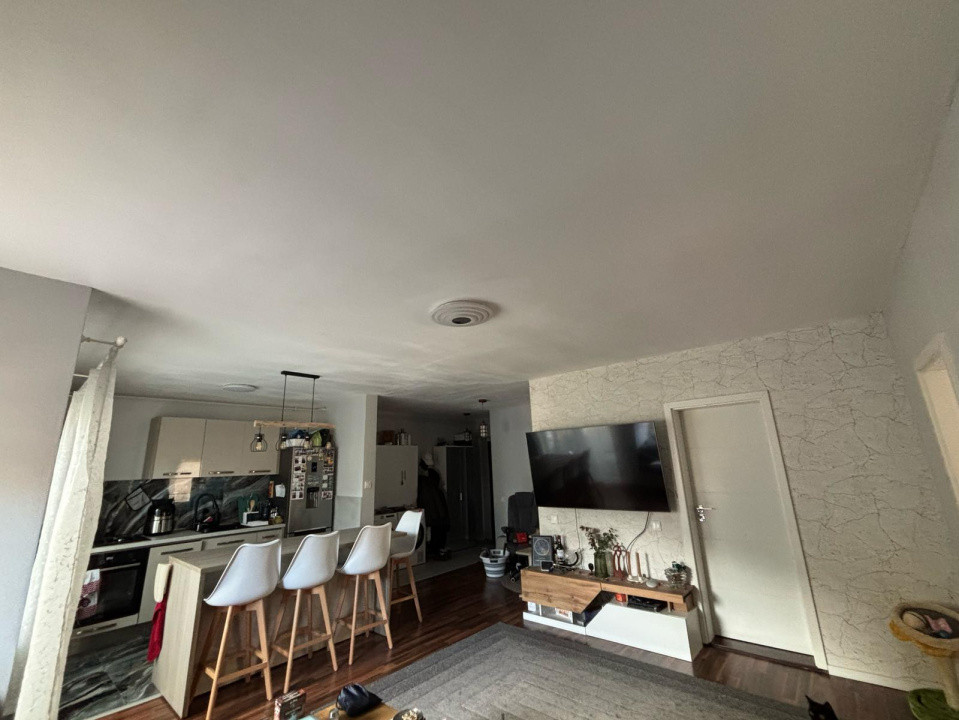 Apartament cu 3 camere, 66 mp, parcare, zona KIK