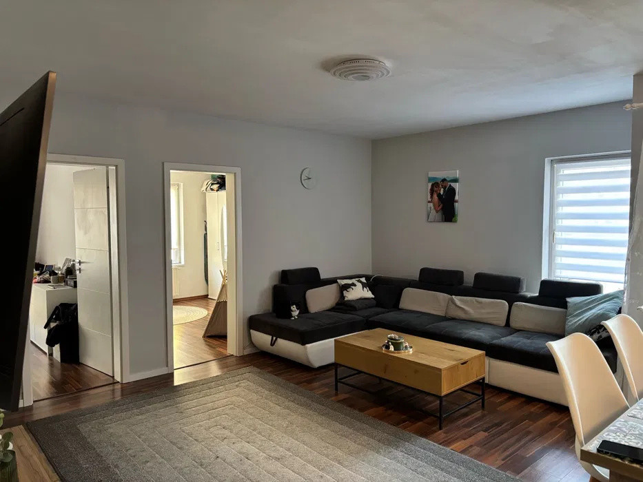Apartament cu 3 camere, 66 mp, parcare, zona KIK