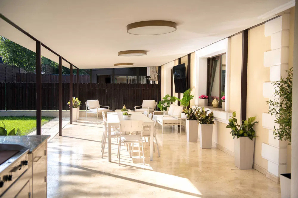 Casă superfinisată cu piscină încălzită | 5 camere, 5 băi | Borhanci|Cluj Napoca