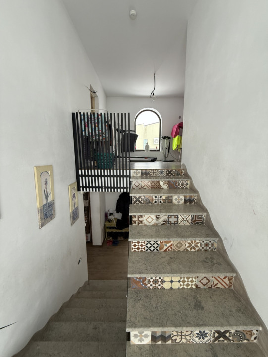 Casa 3 camere - 135 mp utili - teren 516 mp - Someseni, Cluj!