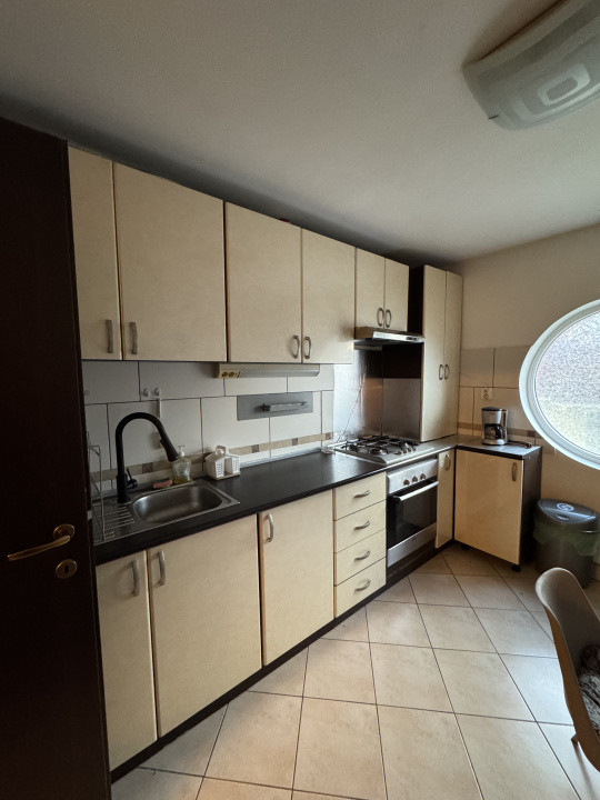 Apartament spatios cu 3 camere, Manastur, Cluj Napoca