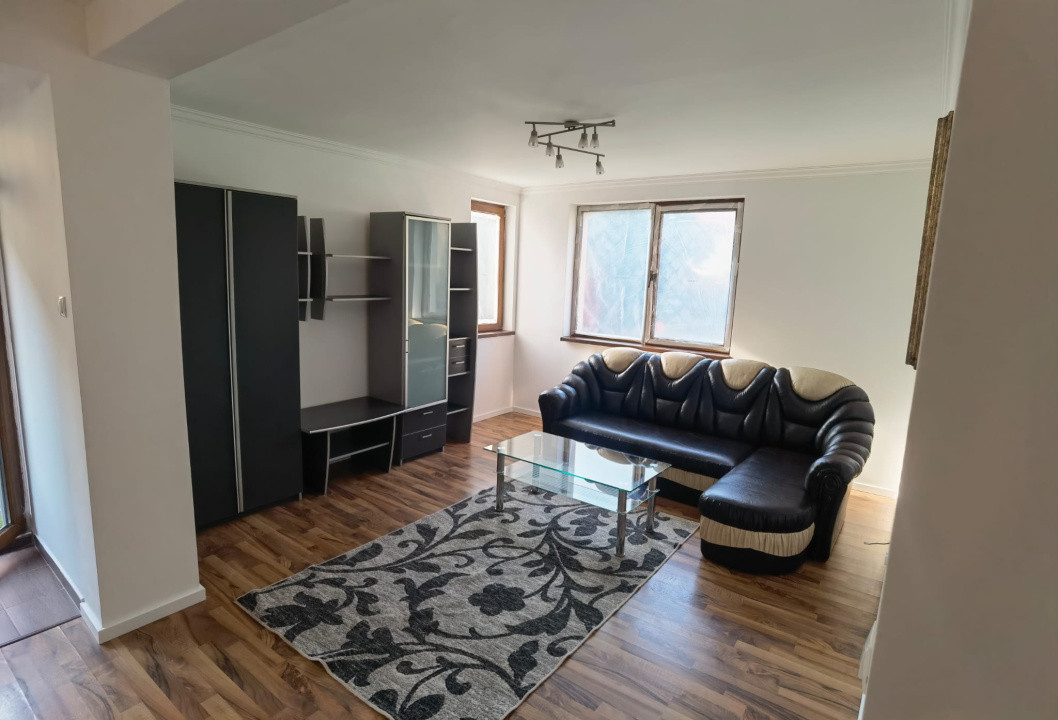 Apartament cu 2 camere, 47 mp, gradina de 49 mp, zona Terra