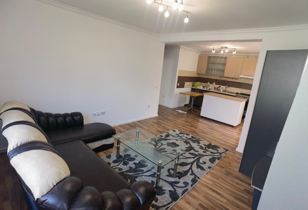 Apartament cu 2 camere, 47 mp, gradina de 49 mp, zona Terra