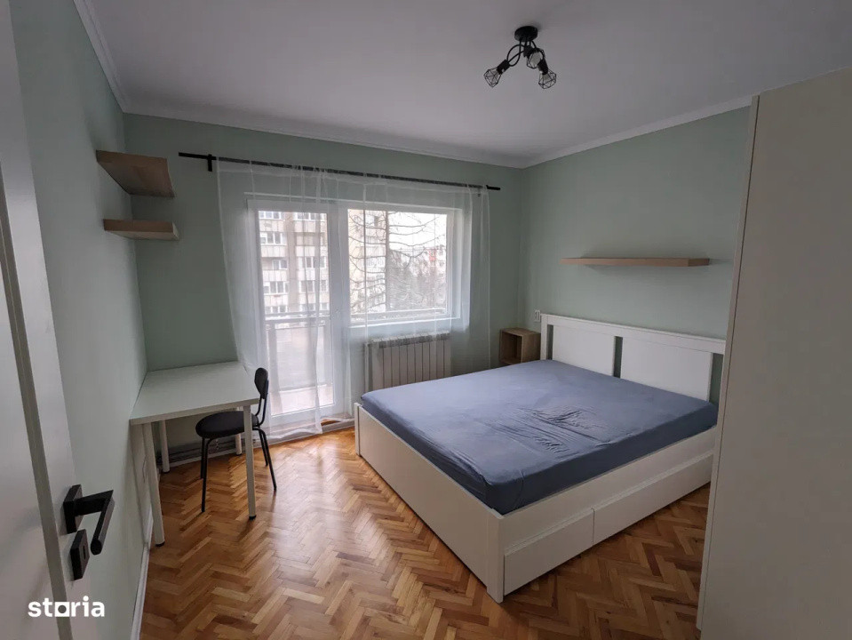 Apartament cu 3 camere, decomandat, 65 mp, 2 bai, etaj intemediar,zona Izlazului