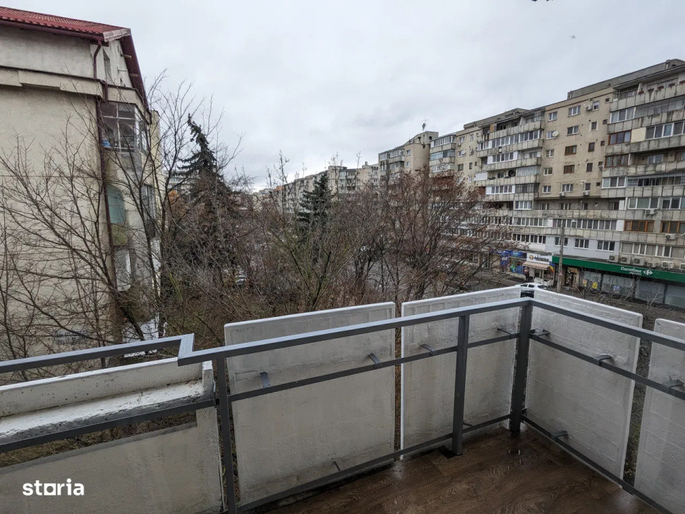 Apartament cu 3 camere, decomandat, 65 mp, 2 bai, etaj intemediar,zona Izlazului