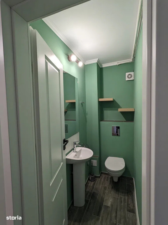 Apartament cu 3 camere, decomandat, 65 mp, 2 bai, etaj intemediar,zona Izlazului