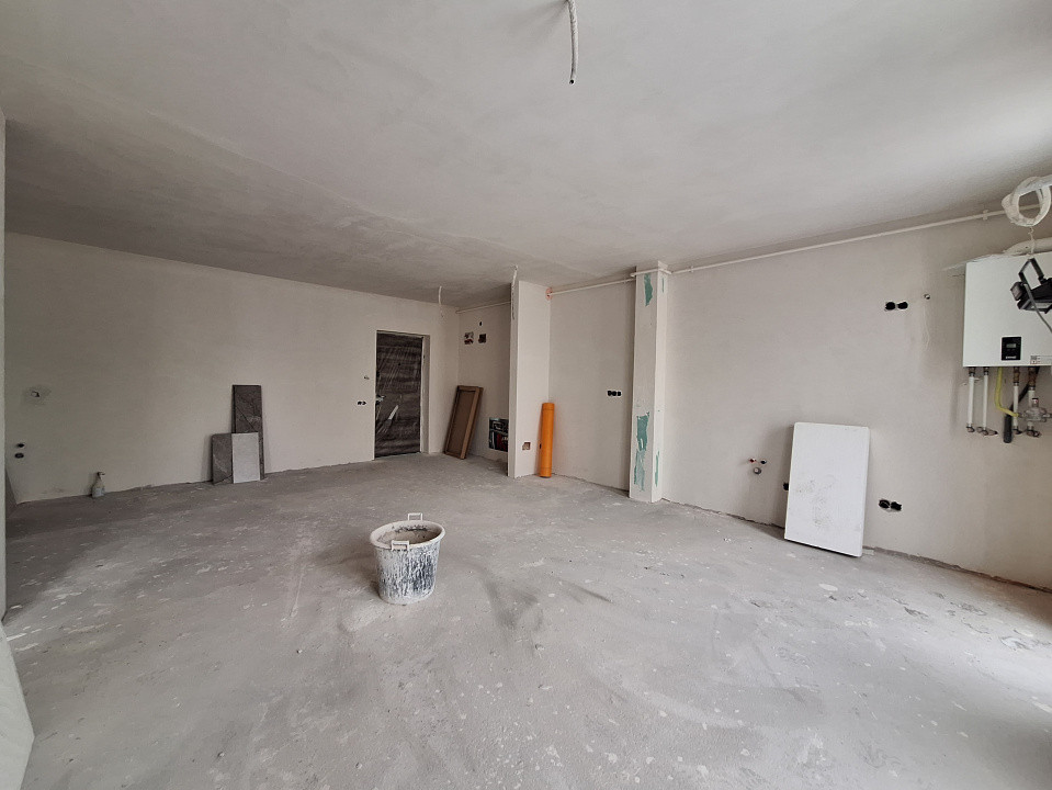 Apartament cu 2 camere finisat, 53 mp, balcon, zona Eroilor