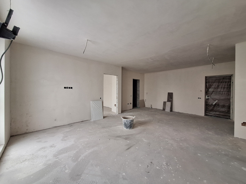 Apartament cu 2 camere finisat, 53 mp, balcon, zona Eroilor