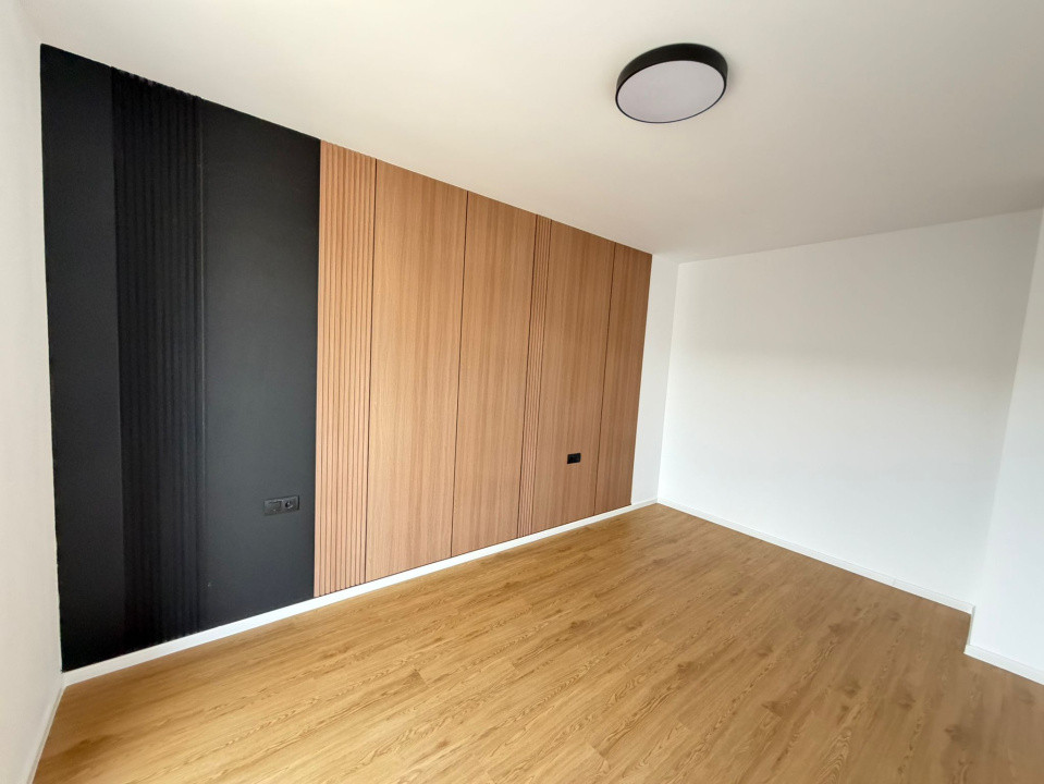 Apartament cu 2 camere finisat, 53 mp, balcon, zona Eroilor