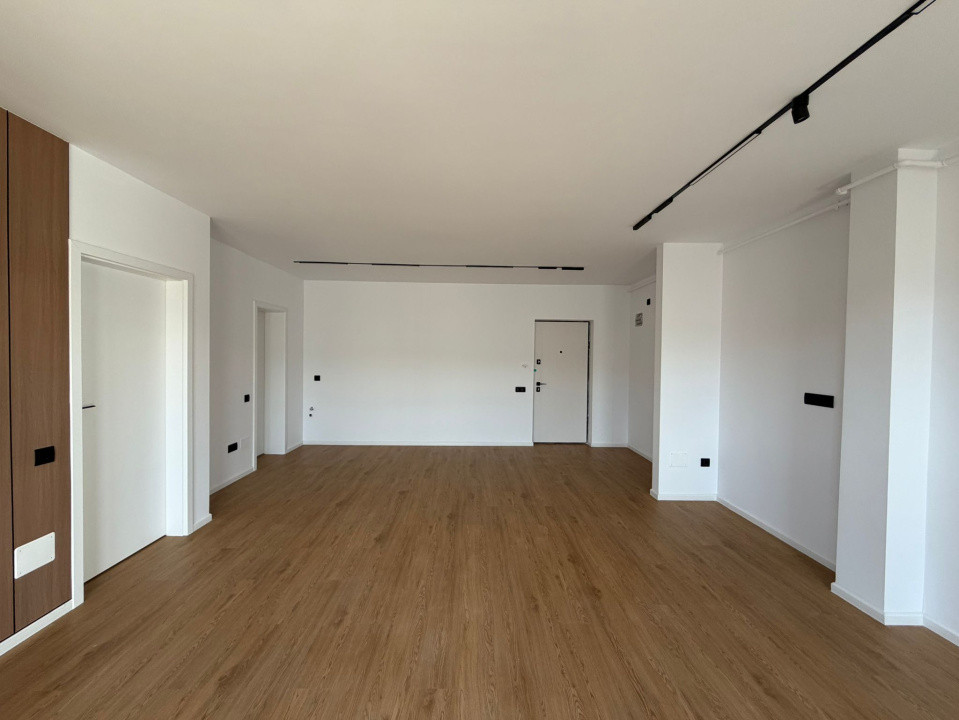 Apartament cu 2 camere finisat, 53 mp, balcon, zona Eroilor