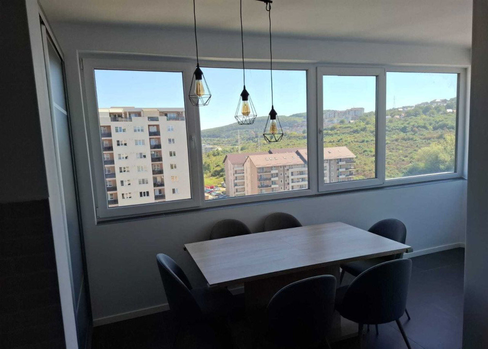 Apartament 2 camere, 62 mp, etaj intermediar, loc de parcare, zona BMW