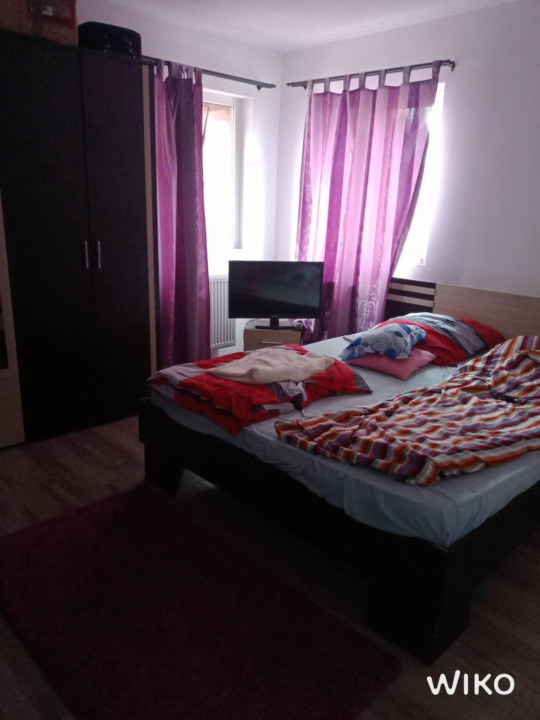 Apartament cu 2 camere,decomandat, 53 mp, zona Eroilor