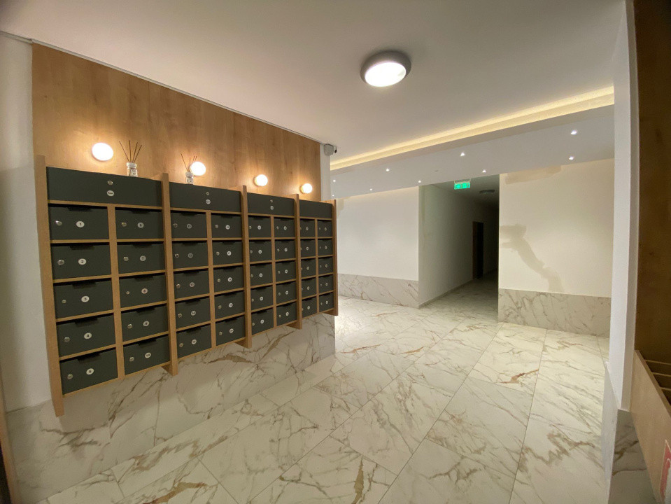 Apartament de 3 camere, 72mp utili, terasa 20mp, Zona Andrei Muresanu