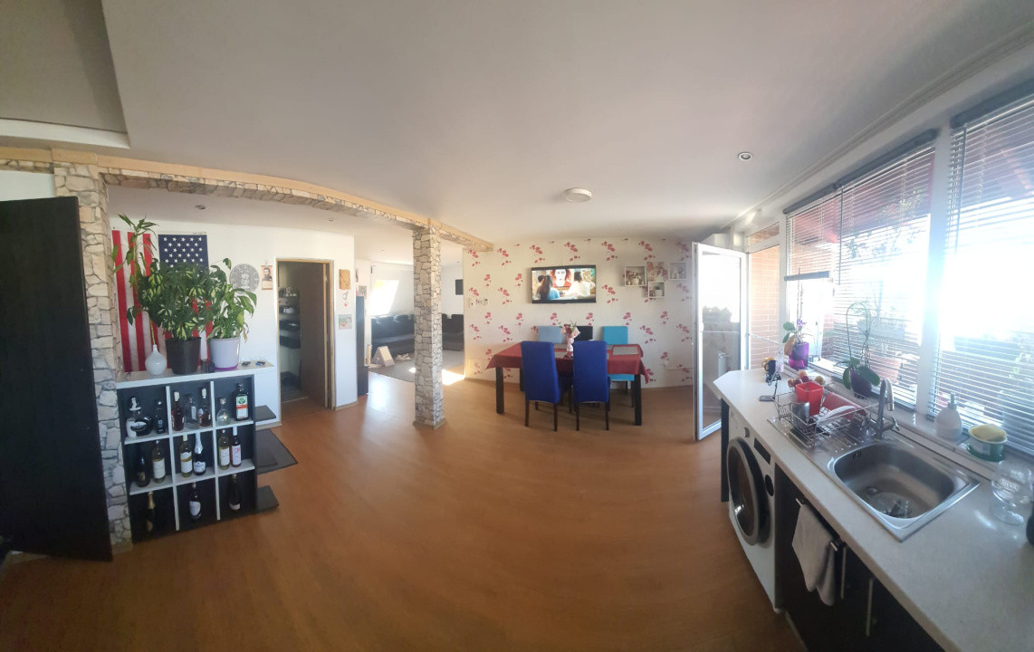 Apartament cu 3 camere, 89 mp, 2 balcoane, zona Muzeul Apei