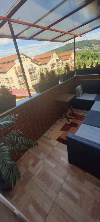 Apartament cu 3 camere, 89 mp, 2 balcoane, zona Muzeul Apei