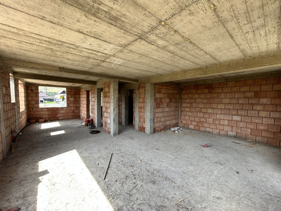 Casa individuala Floresti 132mp utili plus 60mp terasa si 300 mp teren 