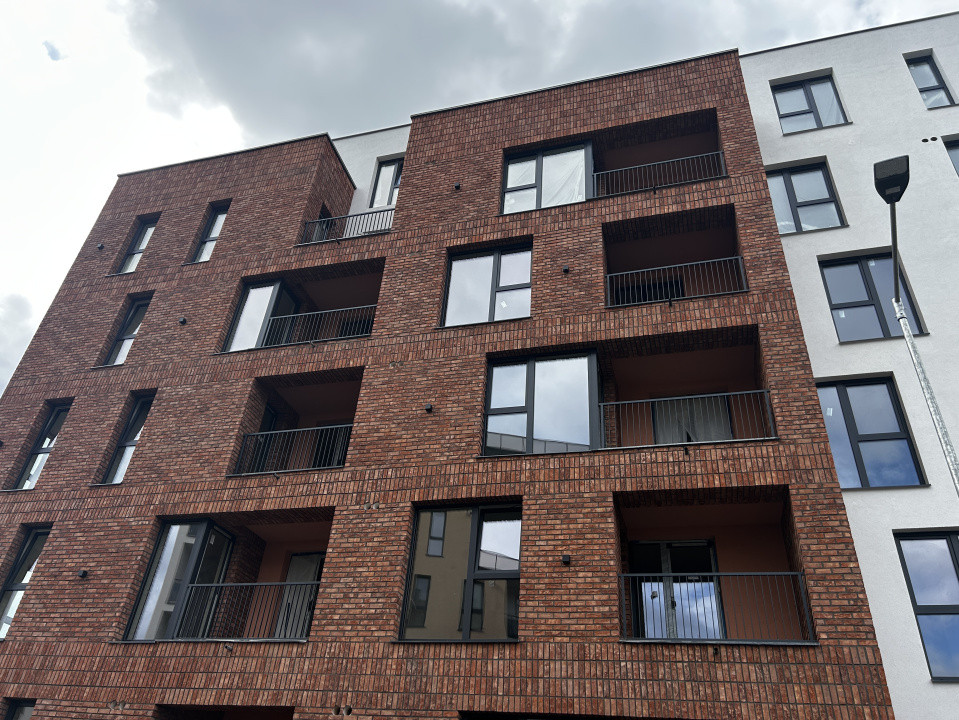 Apartament finisat cu 2  camere 40.7mp Tineretului bloc nou 