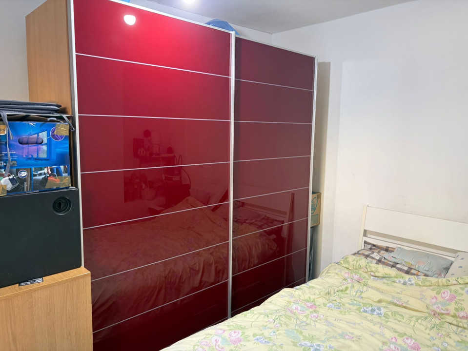 Apartament de 50 mp utili+balcon ,parcare,zona Tineretului