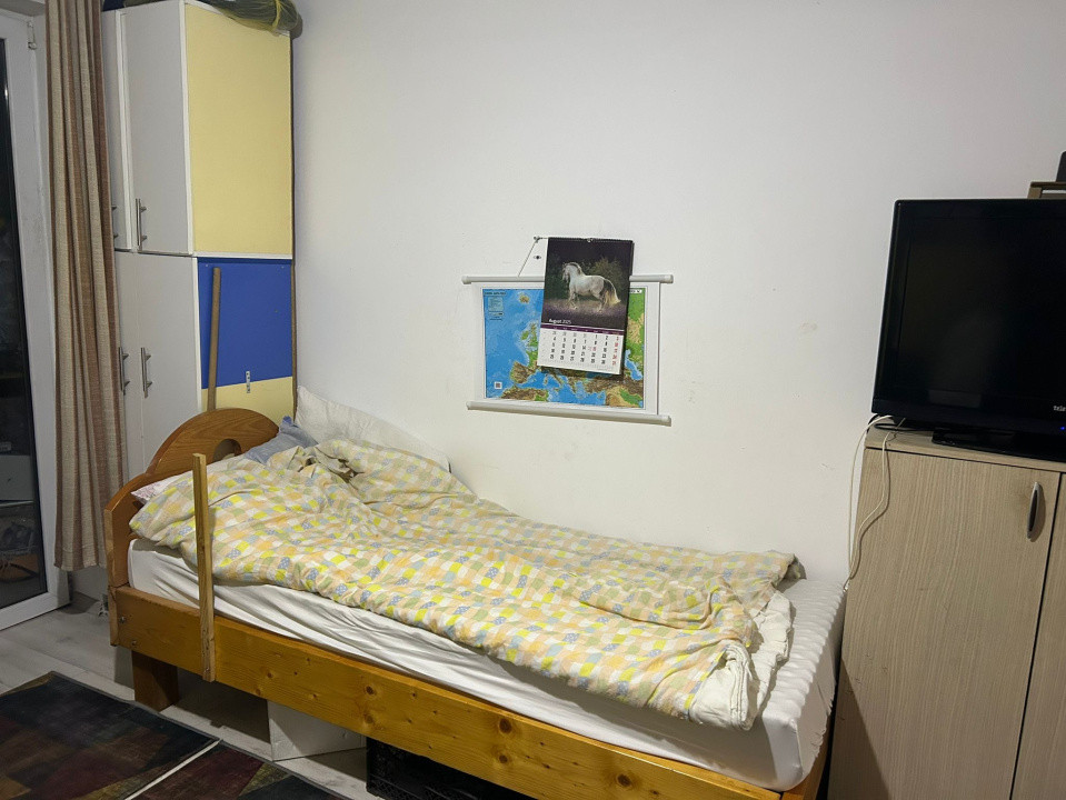 Apartament de 50 mp utili+balcon ,parcare,zona Tineretului