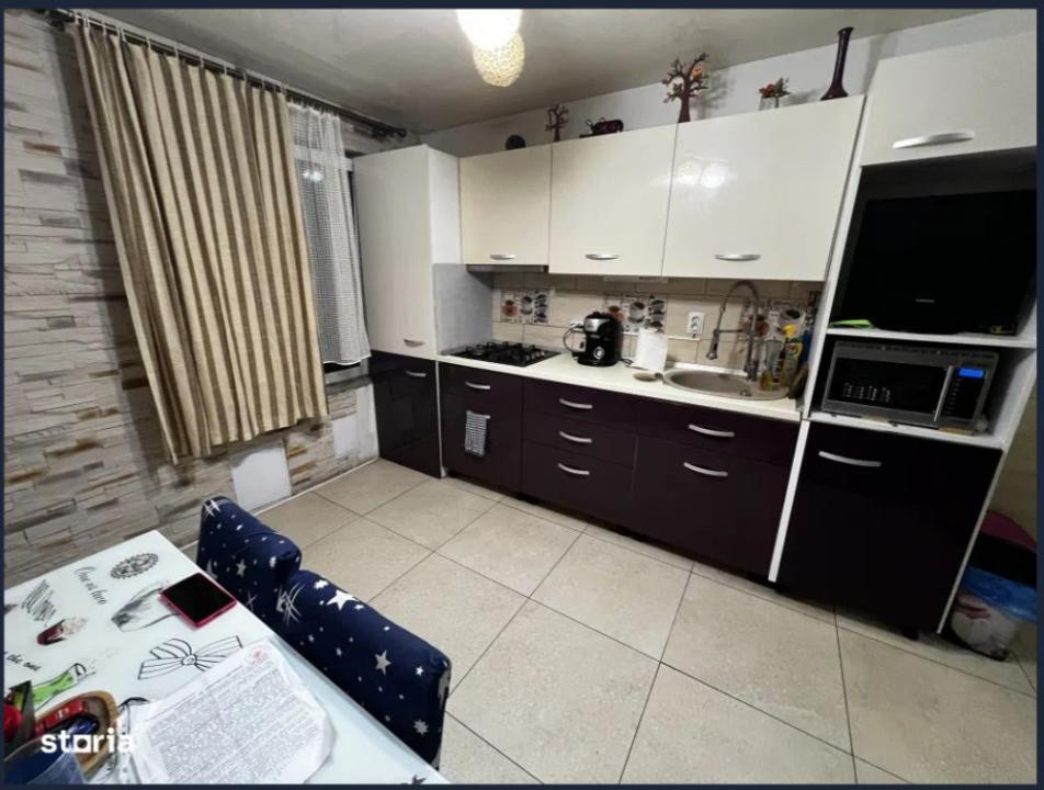 Apartament de 50 mp utili+balcon ,parcare,zona Tineretului