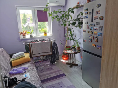 Apartament cu 4 camere, 65 mp, etaj intemediar, zona Minerva