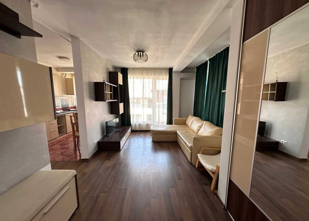 Apartament de 65 mp utili ,etaj intermediar