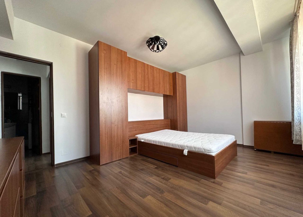 Apartament de 65 mp utili ,etaj intermediar