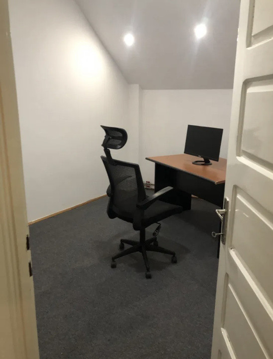 Casa de închiriat, 6 camere, 4 bai, zona Gheorgheni 