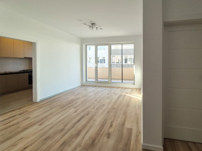 Apartament superfinisat 2 camere/Terasa 12mp /Garaj / strada Cetatii