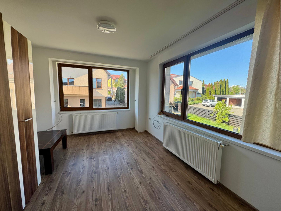 Casă individuală, 140 mp utili, teren 300 mp, la cheie, zona Bună Ziua