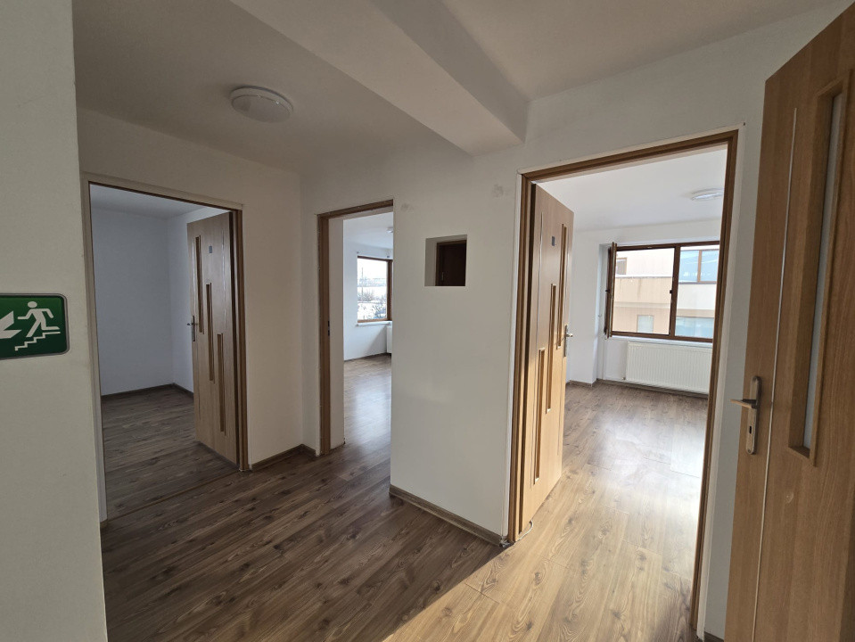 Casă individuală, 140 mp utili, teren 300 mp, la cheie, zona Bună Ziua